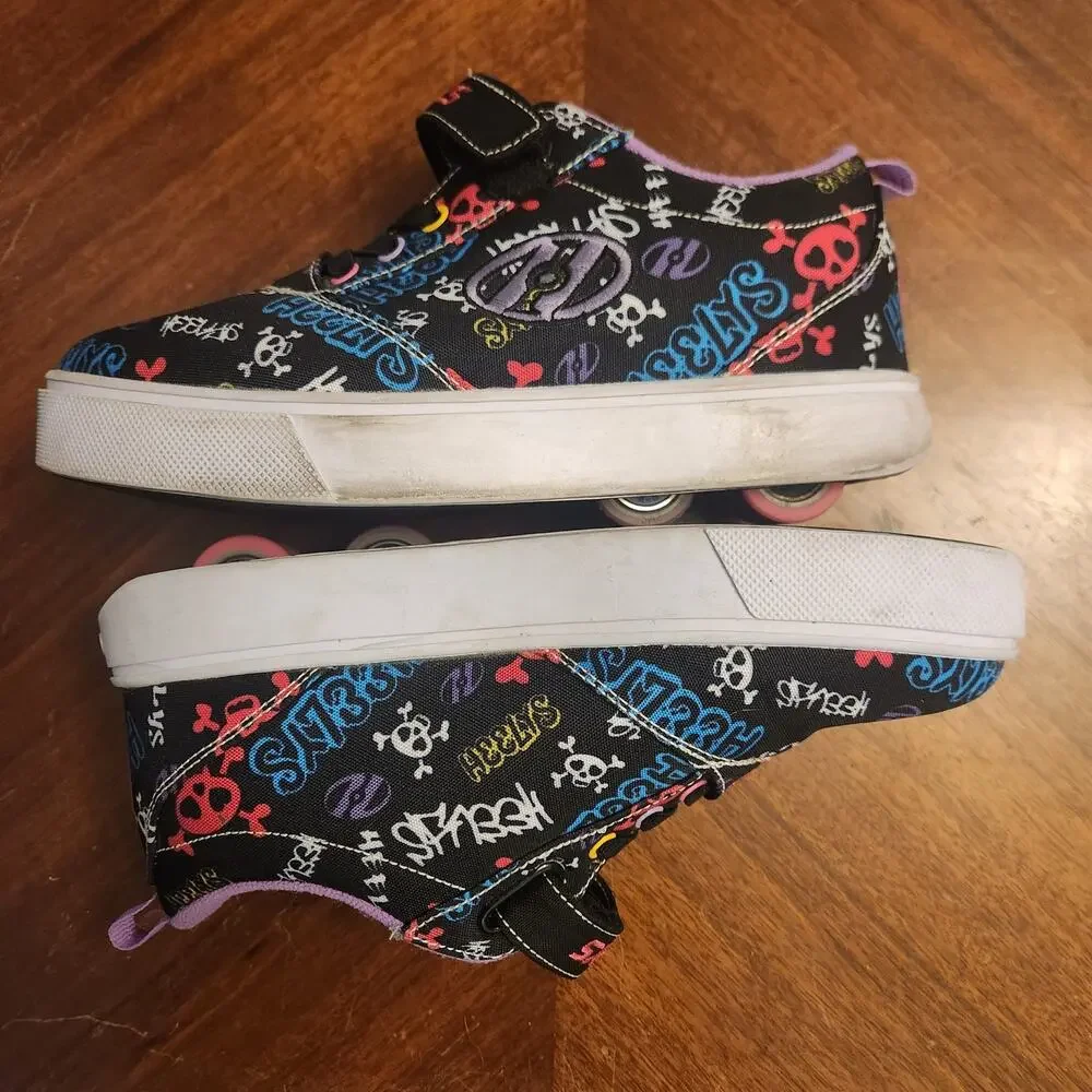 Heelys Pro 20 X2 Kids Skate Shoes Girls Youth Size 4 Graffiti Skull Black Purple